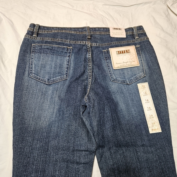 Bitten by Sarah Jessica Parker Straight Leg Mid-rise Jeans size 16 Short NWT - Picture 3 of 8